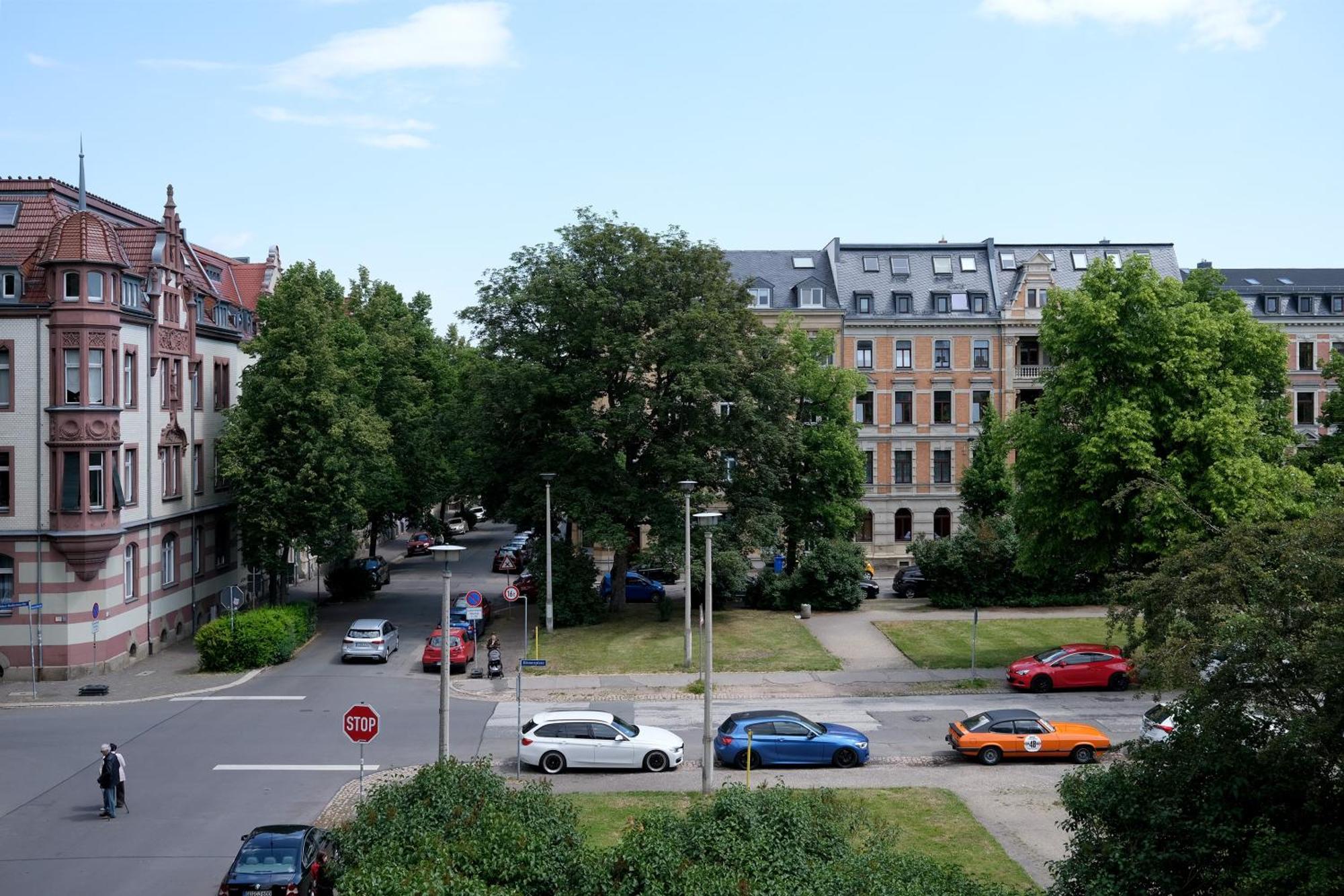 Schickes Apartment In Zwickau Direkt Am Roemerplatz Luaran gambar